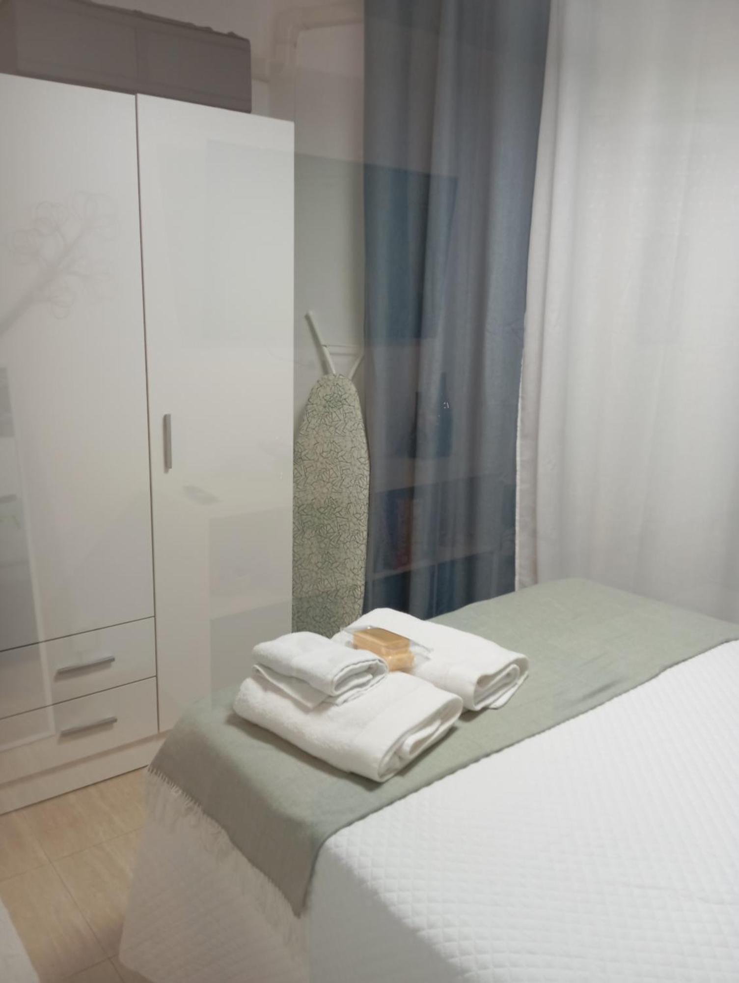 Apartamento Leyaros Roquetas de Mar Ngoại thất bức ảnh